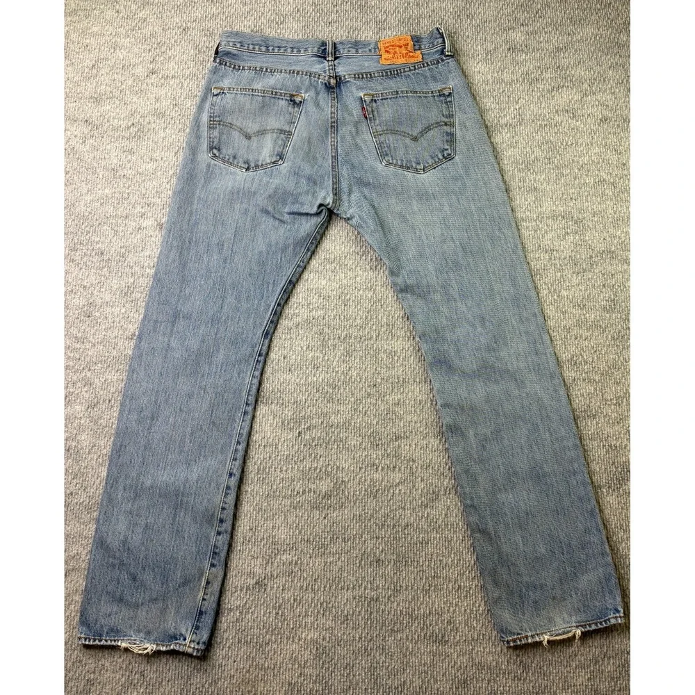 Levis 501 Mens Jeans 33x32 Light Wash Distressed Ripped Button Fly 00501-0193